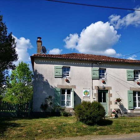 Chambres D Hotes L'Agape Saint-Martial-sur-Isop Zewnętrze zdjęcie