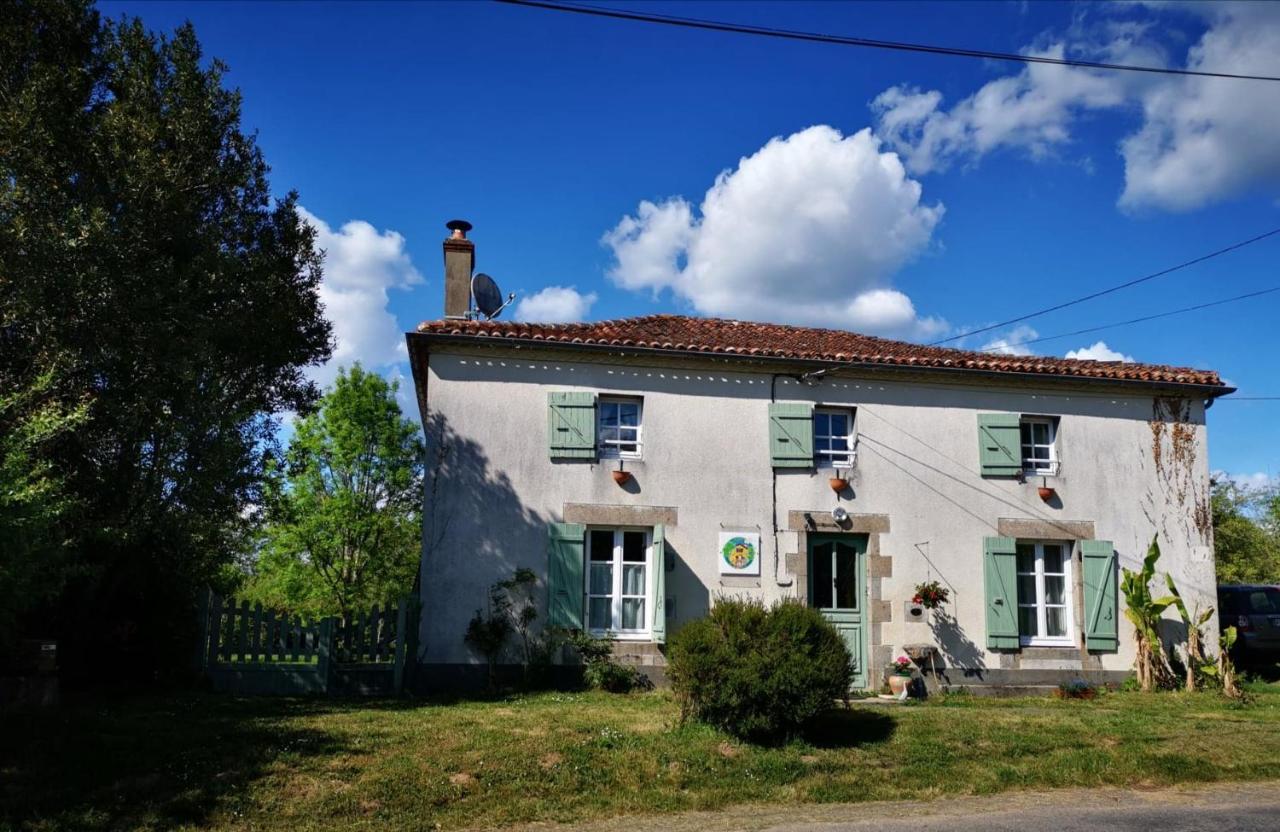 Chambres D Hotes L'Agape Saint-Martial-sur-Isop Zewnętrze zdjęcie